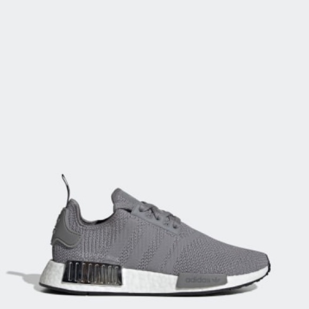 NWT Adidas gray NMD Size 8 1/2